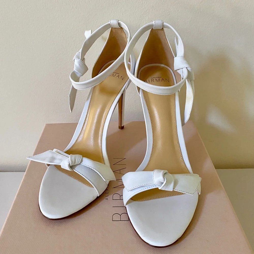Alexandre Birman White Leather Clarita 100 Sandals New In Box  US8 / IT38